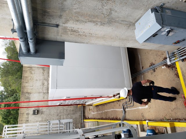 5fb82008ede26.jpg
